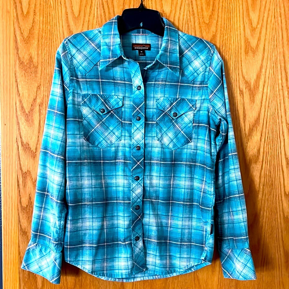 Women’s Patagonia Snap Button-Down Shirt